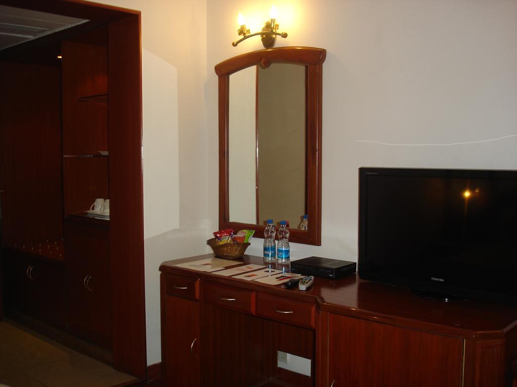 J'S Inn New Delhi Extérieur photo