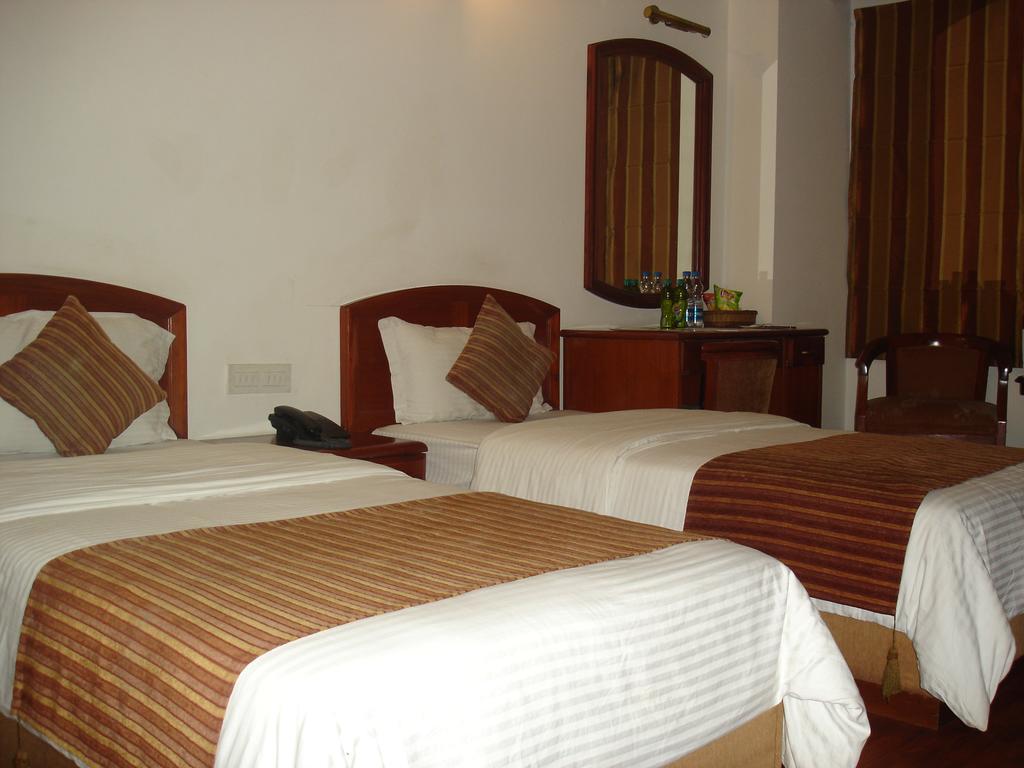 J'S Inn New Delhi Extérieur photo